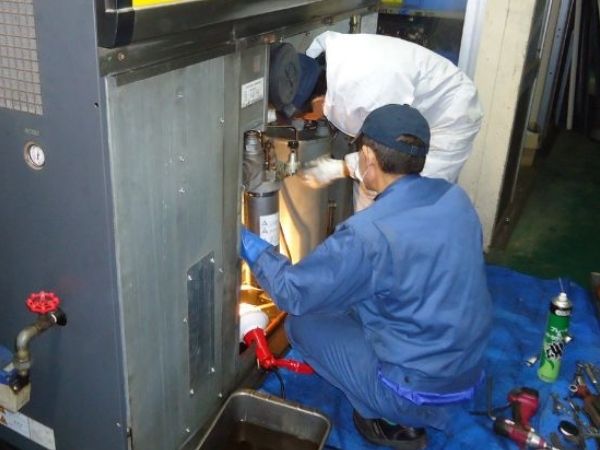 Kinh nghiệm cài đặt máy nén khí Hitachi từ kỹ thuật viên