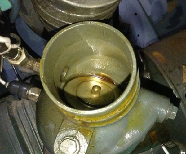 Máy nén khí piston bị nóng là sự cố kỹ thuật phổ biến