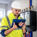 Theo dõi các thông số để kịp thời nhận ra dấu hiệu bất thường của máy