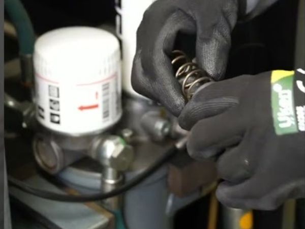 Những lưu ý khi sử dụng và bảo dưỡng van hằng nhiệt cho máy nén khí