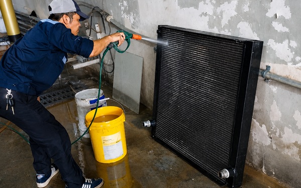 Bảo dưỡng két giải nhiệt giúp giảm lỗi nhiệt độ cao, tăng tuổi thọ máy nén khí